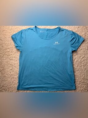 Under Armour Women’s Large Short Sleeve